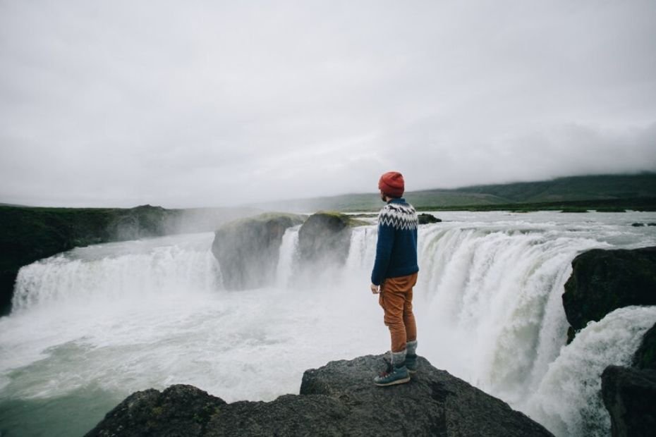 Falling for Niagara Falls