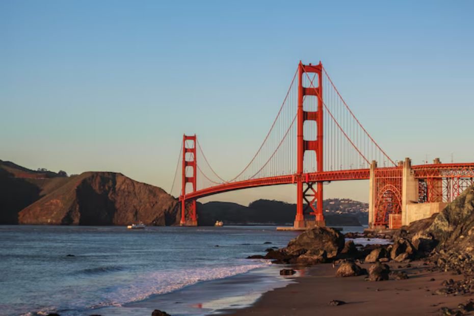 San Francisco: The Golden Gate Bridge and Beyond